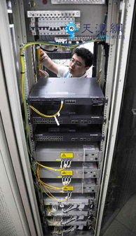 精密部署 全力保障——达沃斯论坛期间通信系统调试与设备稳定运行纪实